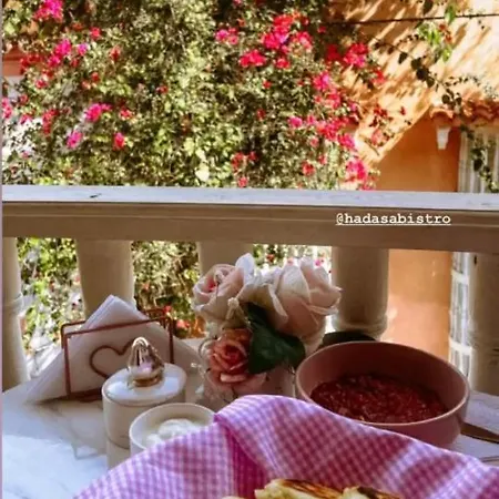 Casa Hadasa Hotel